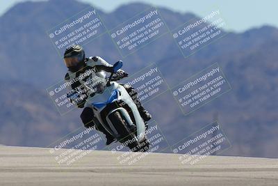 media/Mar-24-2025-Moto Forza (Mon) [[57ce5c5cff]]/3-Beginner Group/Session 4 (Turn 9)/